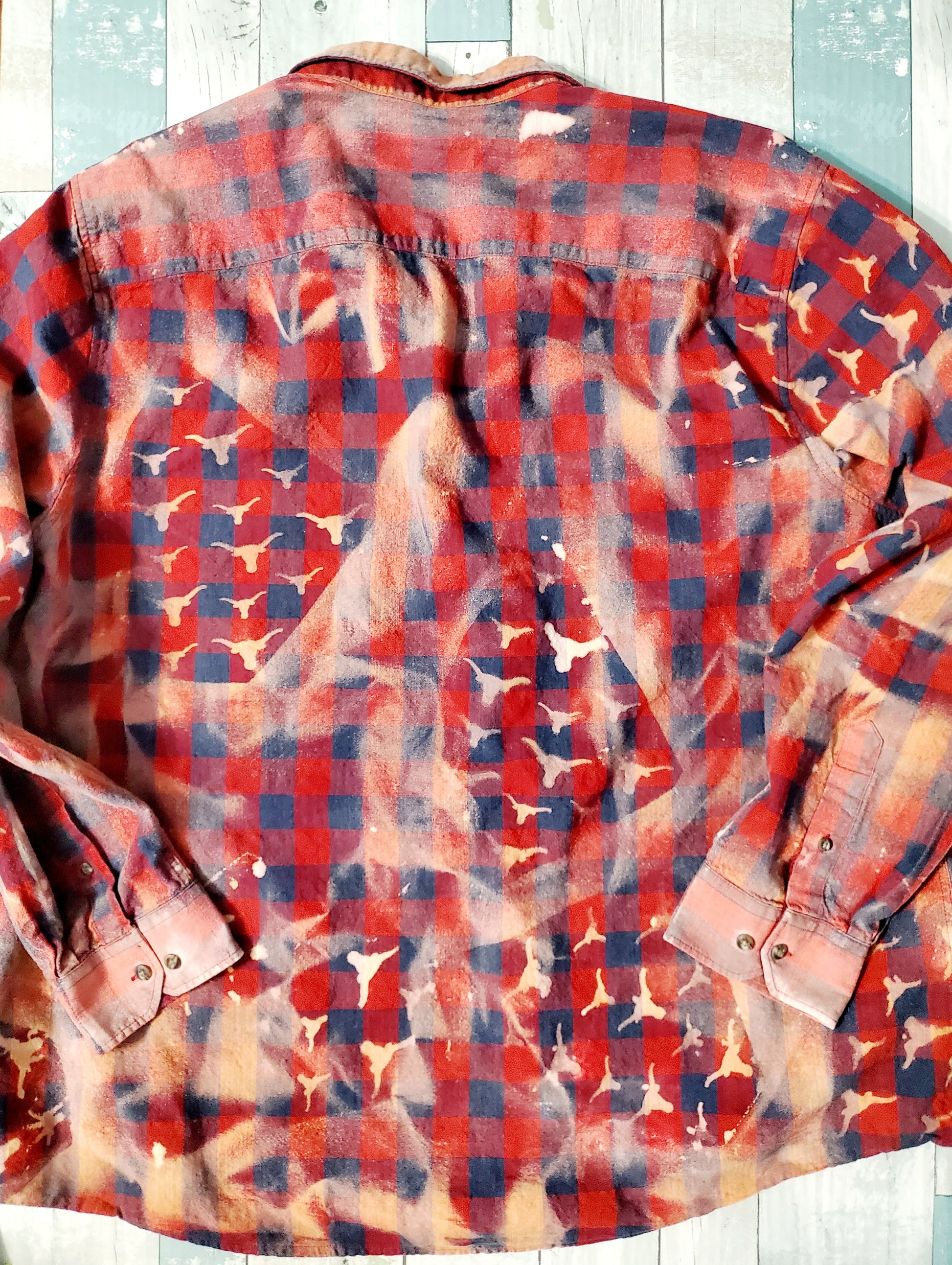 Longhorn Skulls - Bleached Flannel PRE-ORDER - Adventure Plaids